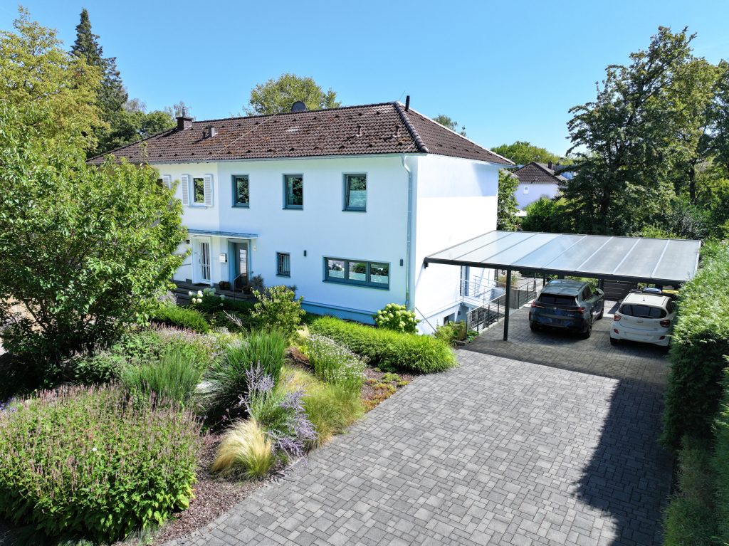 Immobilienangebot - Bonn - Alle - Stilvolles Einfamilienhaus auf großzügigem Grundstück in beliebter Lage des Bonner Venusbergs