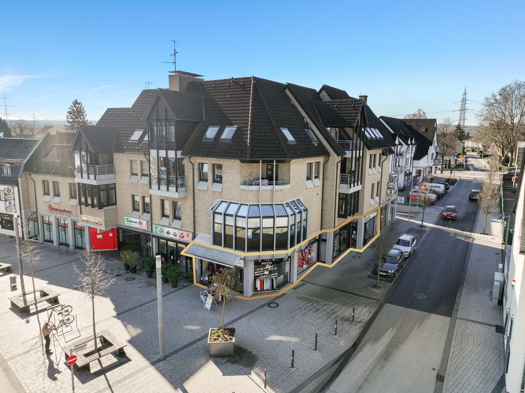 Immobilienangebot - Meckenheim - Alle - Langfristig vermietetes Ladenlokal mit 5 Stellplätzen in Top-Lage von Meckenheim mit hoher Rendite