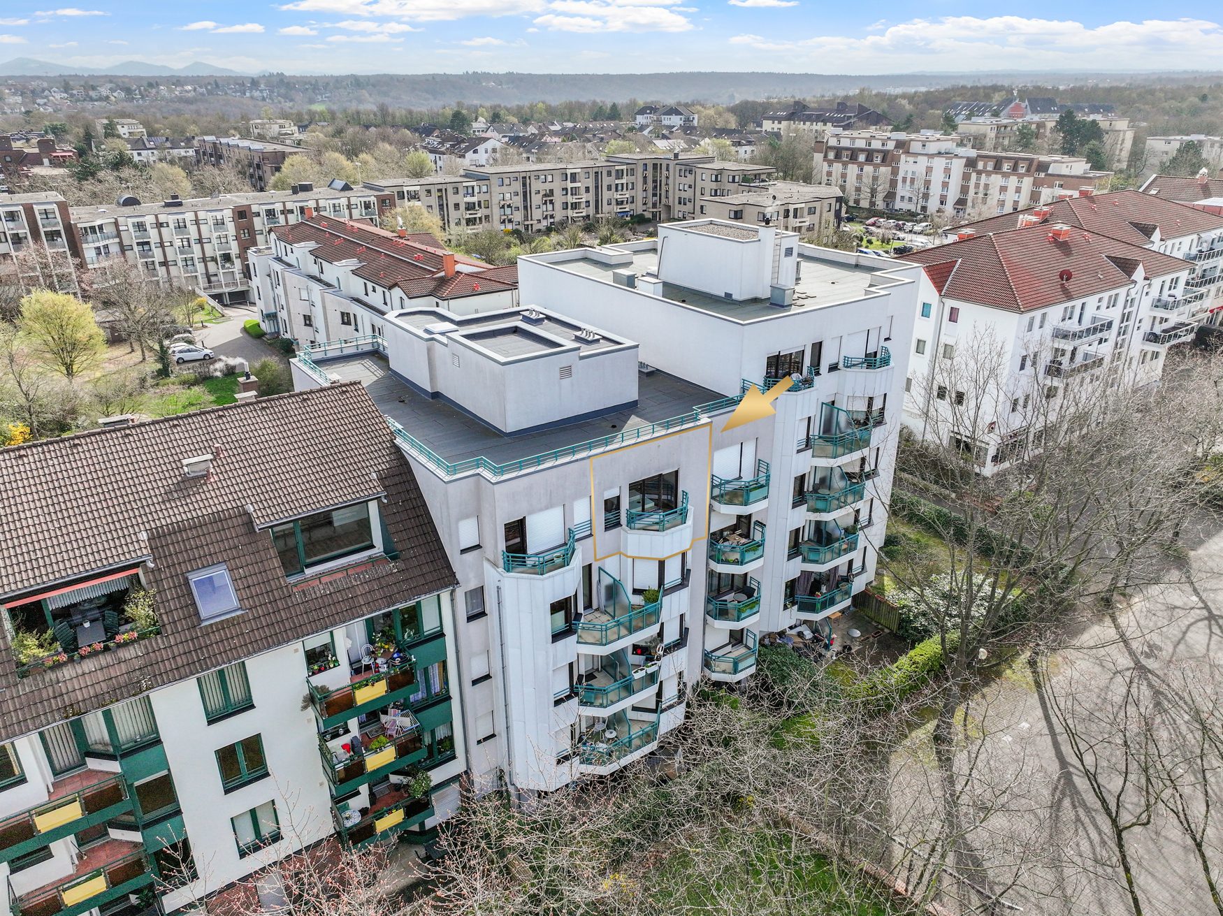 Immobilienangebot - Bonn - Alle - Attraktives Studenten-Apartment mit Balkon und PKW-Stellplatz in beliebter Lage von Bonn-Brüser Berg