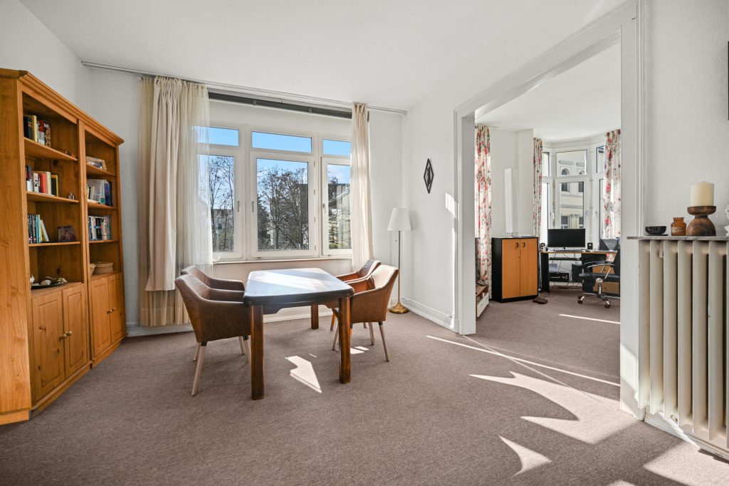 Immobilienangebot - Bonn / Südstadt - Alle - Vermietetes, denkmalgeschütztes Gründerzeithaus mit 3 Einheiten & Garage im Herzen der Südstadt