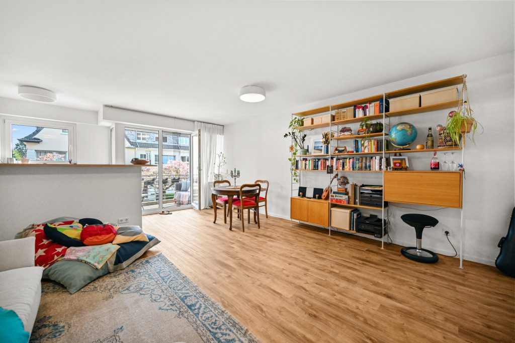 Immobilienangebot - Bonn - Alle - Schicke, neuwertige 2-Zimmer-Wohnung mit Balkon, Schreinerküche und TG-Stellplatz in Kessenich