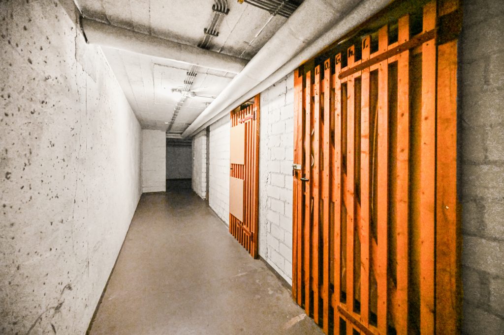 Immobilienangebot - Bonn - Alle - Vermietete 2-Zimmer-Wohnung mit Loggia und zwei Stellplätzen in bevorzugter Lage von Bonn-Ramersdorf