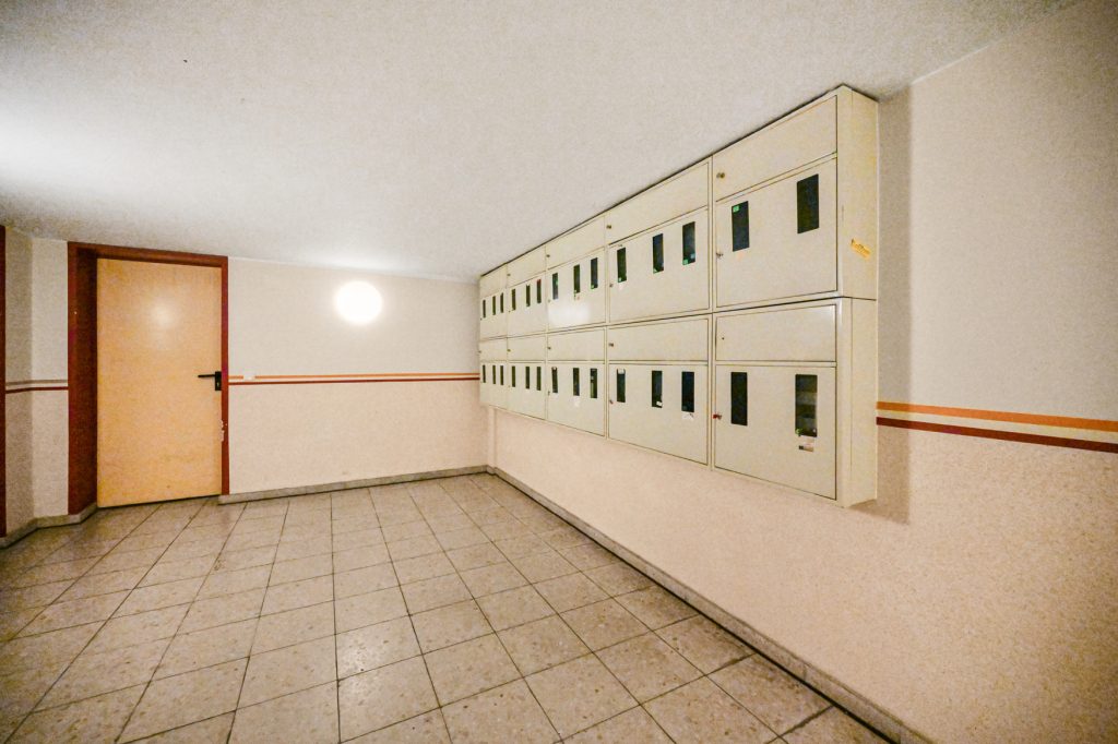 Immobilienangebot - Bonn - Alle - Vermietete 2-Zimmer-Wohnung mit Loggia und zwei Stellplätzen in bevorzugter Lage von Bonn-Ramersdorf
