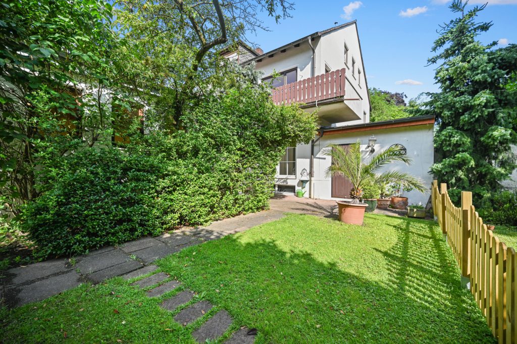 Immobilienangebot - Bonn / Rüngsdorf - Alle - Charmantes Einfamilienhaus mit Einliegerwohnung und Garage in bevorzugter Lage von Bonn-Rüngsdorf