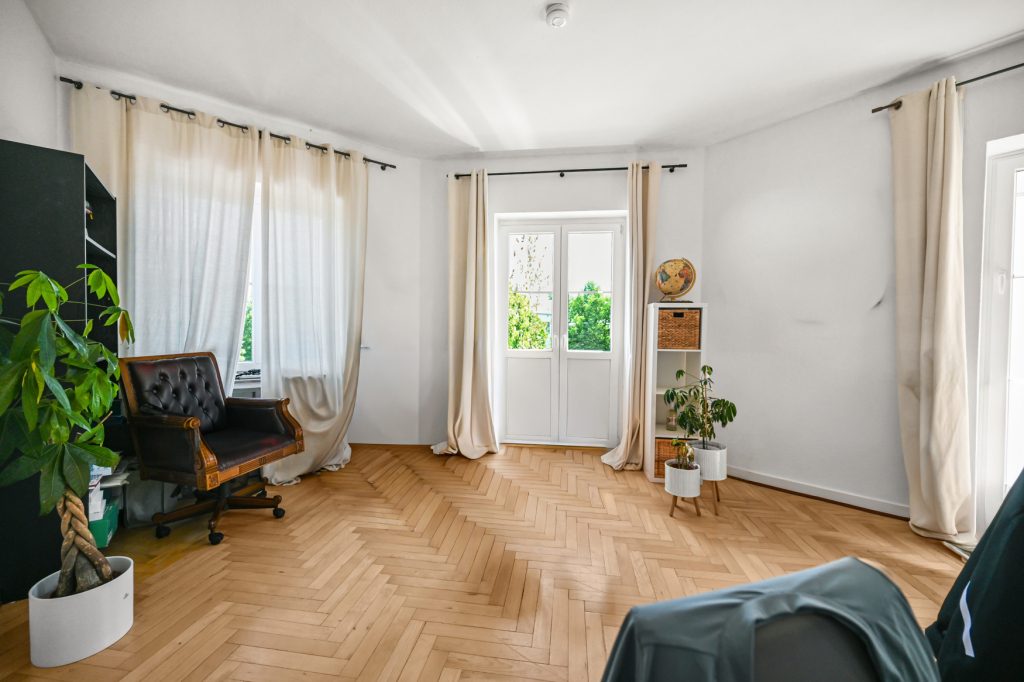 Immobilienangebot - Bonn / Südstadt - Alle - Modernisiertes Wohn-/Geschäftshaus mit 11 Einheiten in unmittelbarer Rheinnähe der Bonner Südstadt