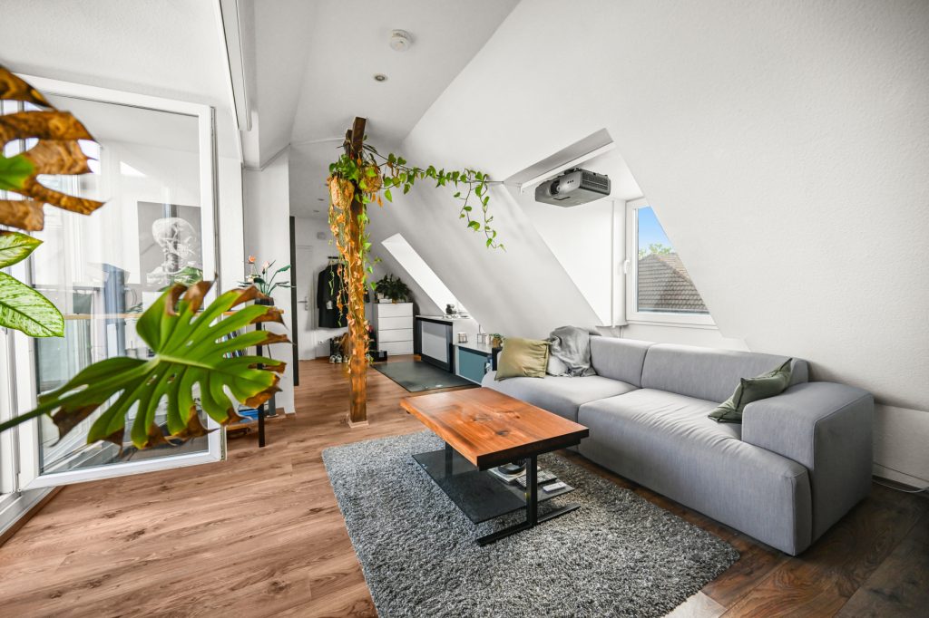 Immobilienangebot - Bonn / Südstadt - Alle - Modernisiertes Wohn-/Geschäftshaus mit 11 Einheiten in unmittelbarer Rheinnähe der Bonner Südstadt