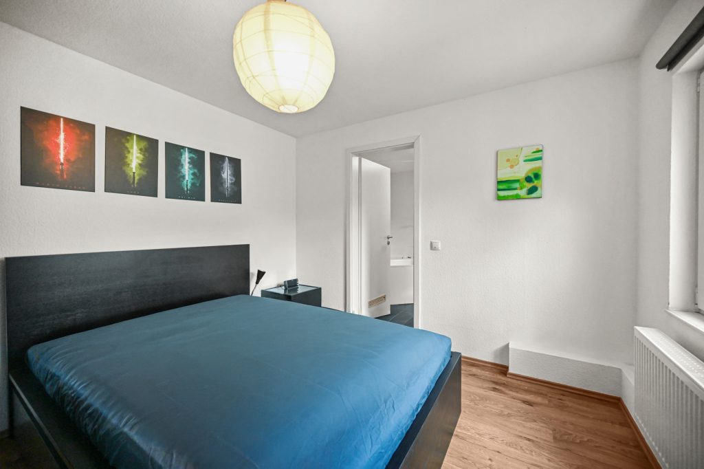 Immobilienangebot - Bonn / Südstadt - Alle - Modernisiertes Wohn-/Geschäftshaus mit 11 Einheiten in unmittelbarer Rheinnähe der Bonner Südstadt