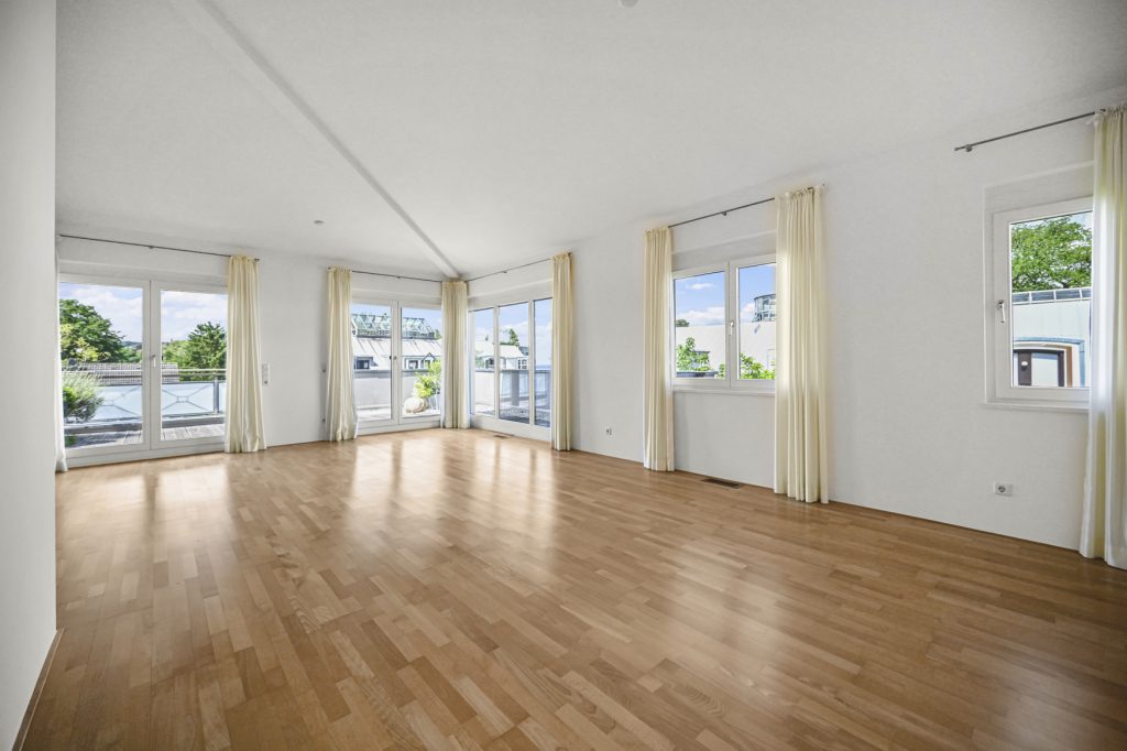 Immobilienangebot - Königswinter - Alle - Exklusive Junior-Penthouse Wohnung mit TG-Stellplatz in unmittelbarer Rheinnähe von Königswinter
