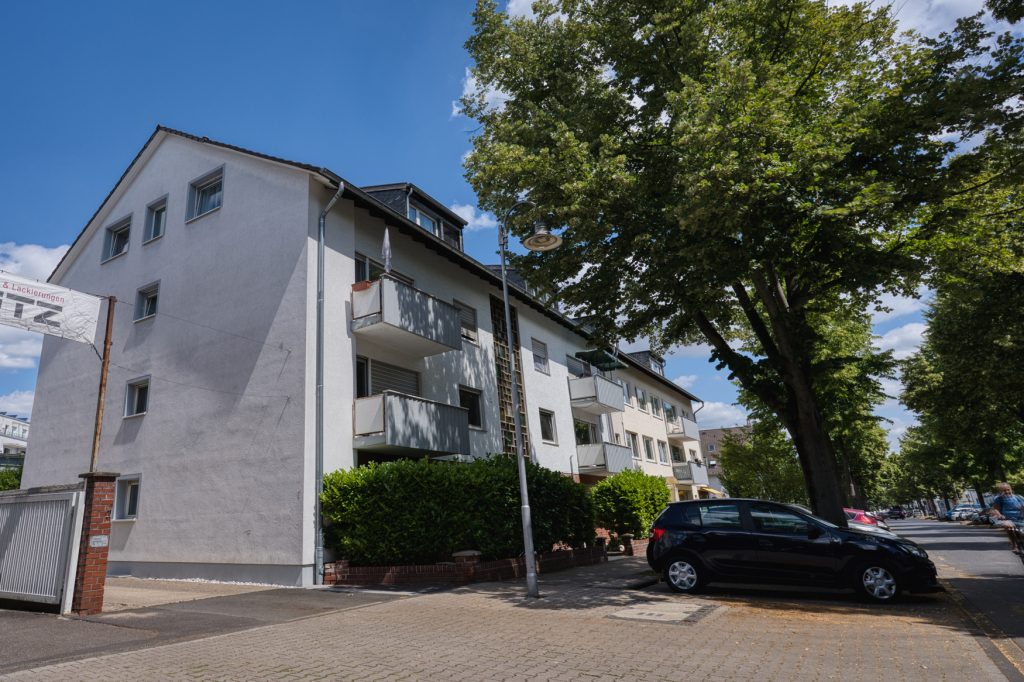 Immobilienangebot - Bonn / Endenich - Alle - Vollvermietetes Mehrfamilienhaus mit 12 Wohneinheiten in bevorzugter Lage von Bonn - Endenich