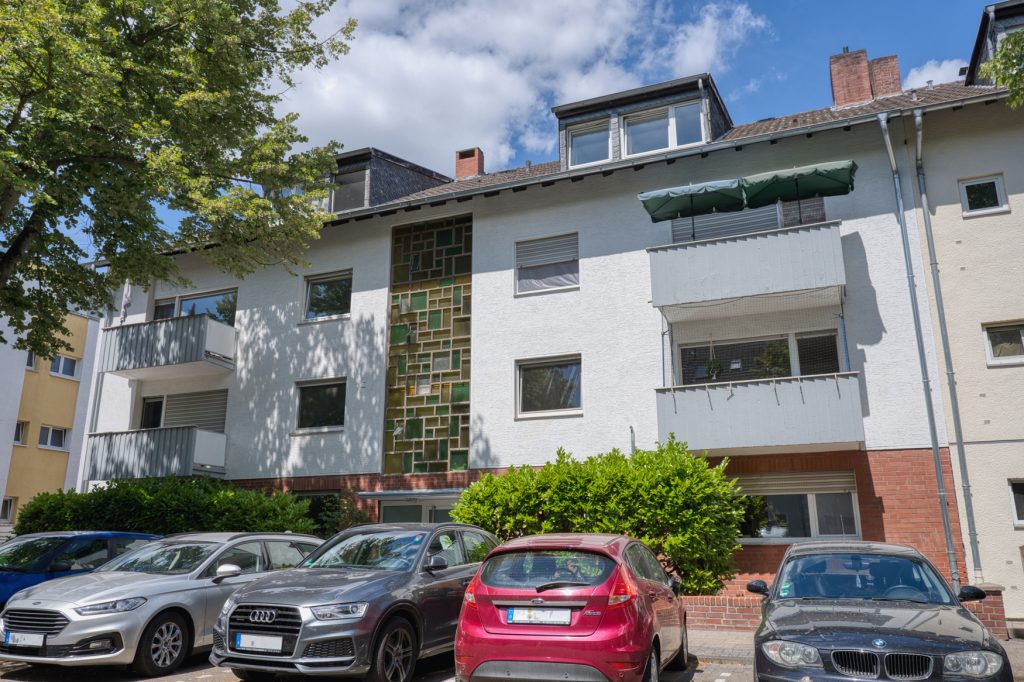 Immobilienangebot - Bonn / Endenich - Alle - Vollvermietetes Mehrfamilienhaus mit 12 Wohneinheiten in bevorzugter Lage von Bonn - Endenich