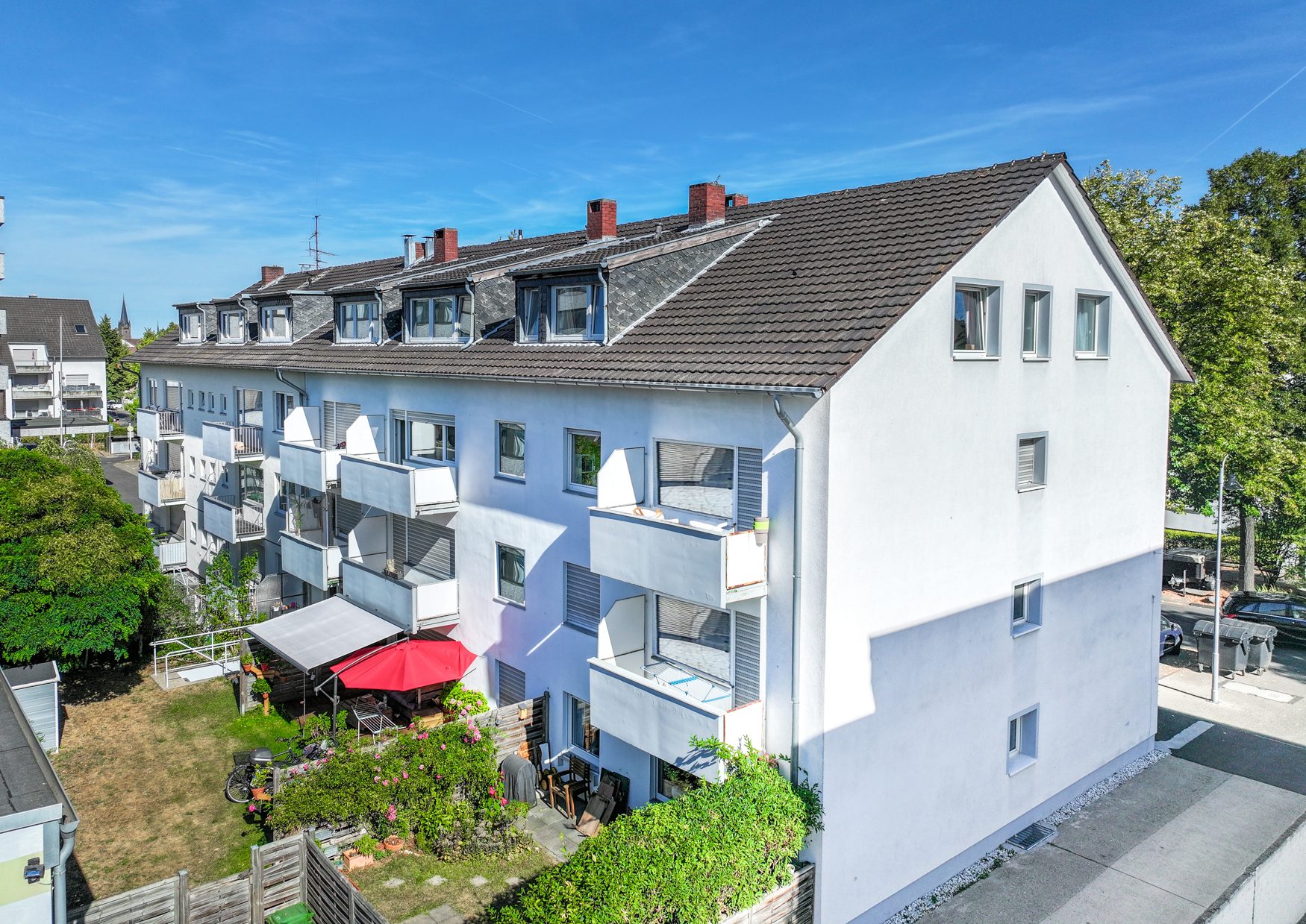 Immobilienangebot - Bonn / Endenich - Alle - Vollvermietetes Mehrfamilienhaus mit 12 Wohneinheiten in bevorzugter Lage von Bonn - Endenich