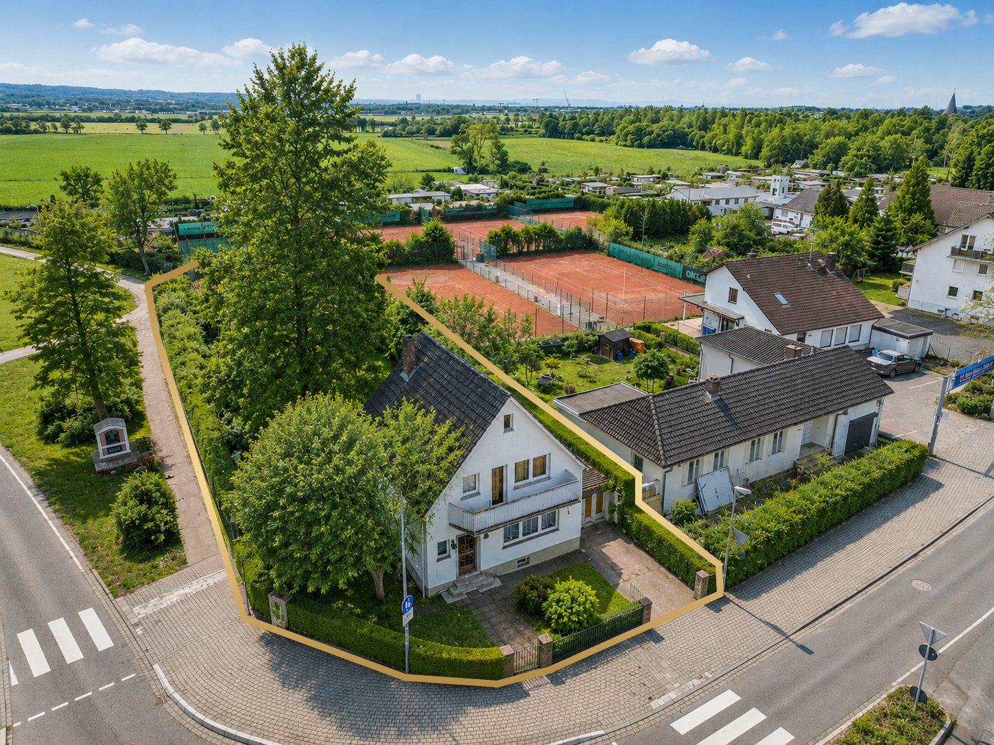 Immobilienangebot - Sankt Augustin - Alle - Modernisierungsbedürftiges Einfamilienhaus auf großzügigem Grundstück in Sankt Augustin-Menden