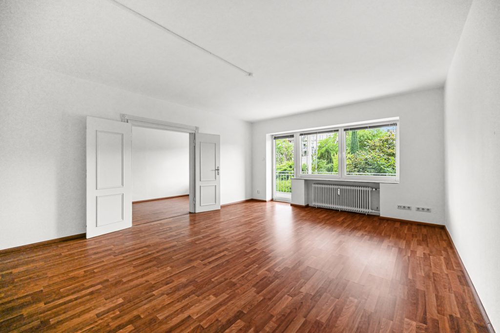 Immobilienangebot - Bonn - Alle - Gepflegte 4-Zimmer-Wohnung mit Sonnenloggia und Garage in bevorzugter Lage von Bonn - Poppelsdorf