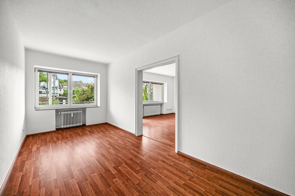 Immobilienangebot - Bonn - Alle - Gepflegte 4-Zimmer-Wohnung mit Sonnenloggia und Garage in bevorzugter Lage von Bonn - Poppelsdorf
