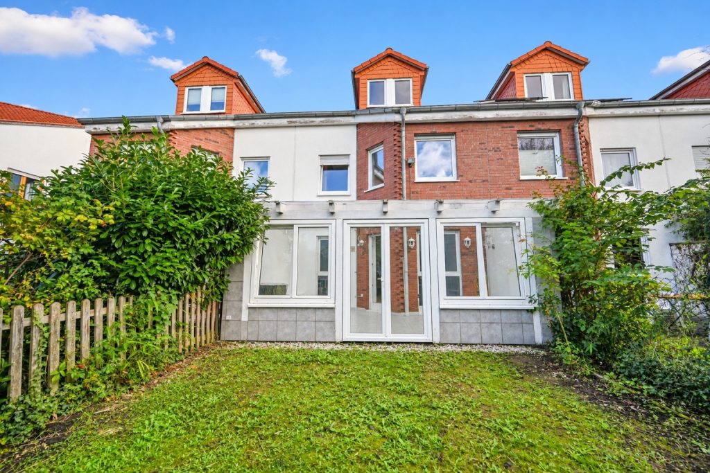 Immobilienangebot - Bornheim - Alle - Gepflegtes Reihenmittelhaus mit Garten und Stellplatz – familienfreundliche Lage in Bornheim-Hersel