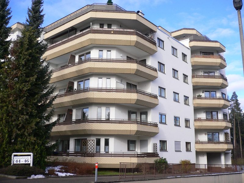 Immobilienangebot - Villingen-Schwenningen - Alle - 2 Wohnungen zum Preis von 1: Zwei nebeneinanderliegende ETW's mit Balkon, EBK und  einem TG-Platz in VL Hammerhalde
