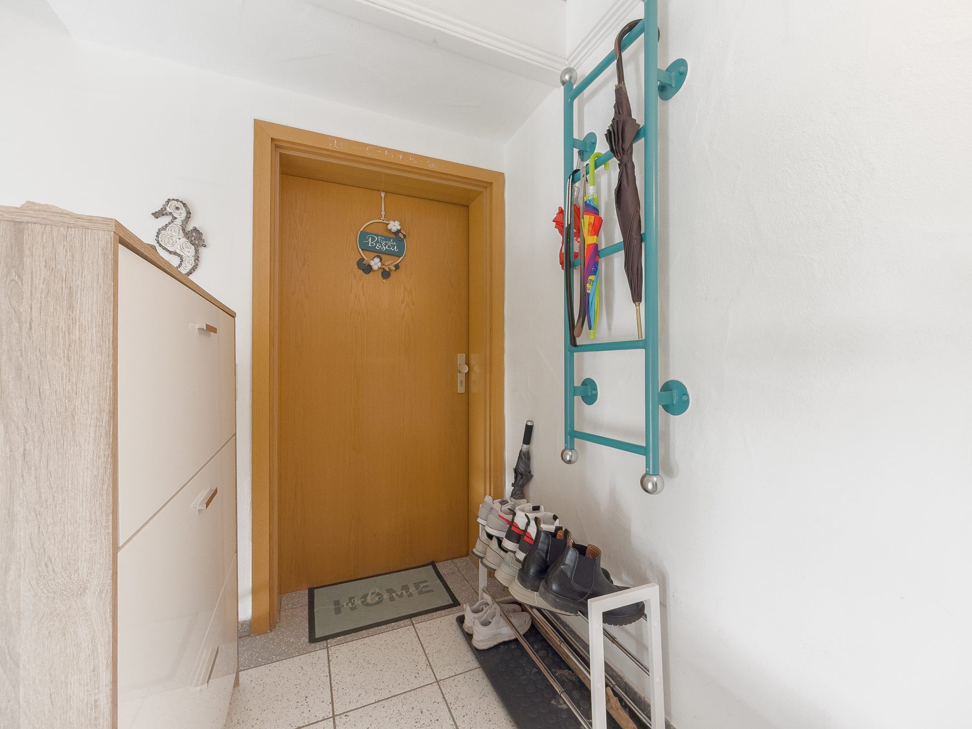 Immobilienangebot - Niedereschach - Alle - Ein Zuhause auf zwei Ebenen:
4,5-Zimmer-Galeriewohnung mit Balkon in gepflegter Wohnanlage