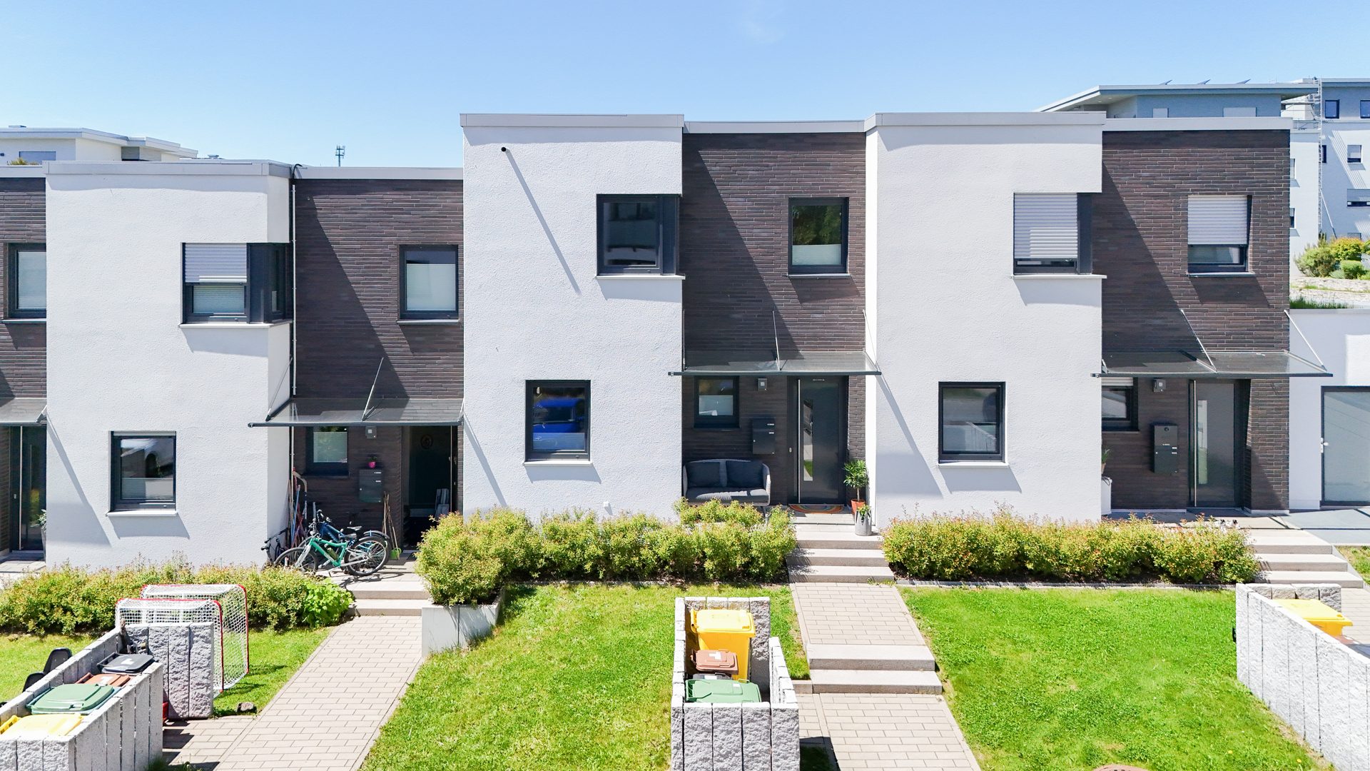 Immobilienangebot - Villingen-Schwenningen - Alle - Bestlage im Friedrichspark – großer Wohnbereich, Kaminofen, Tageslichtbad, Sonnenterrasse & KfW 55!