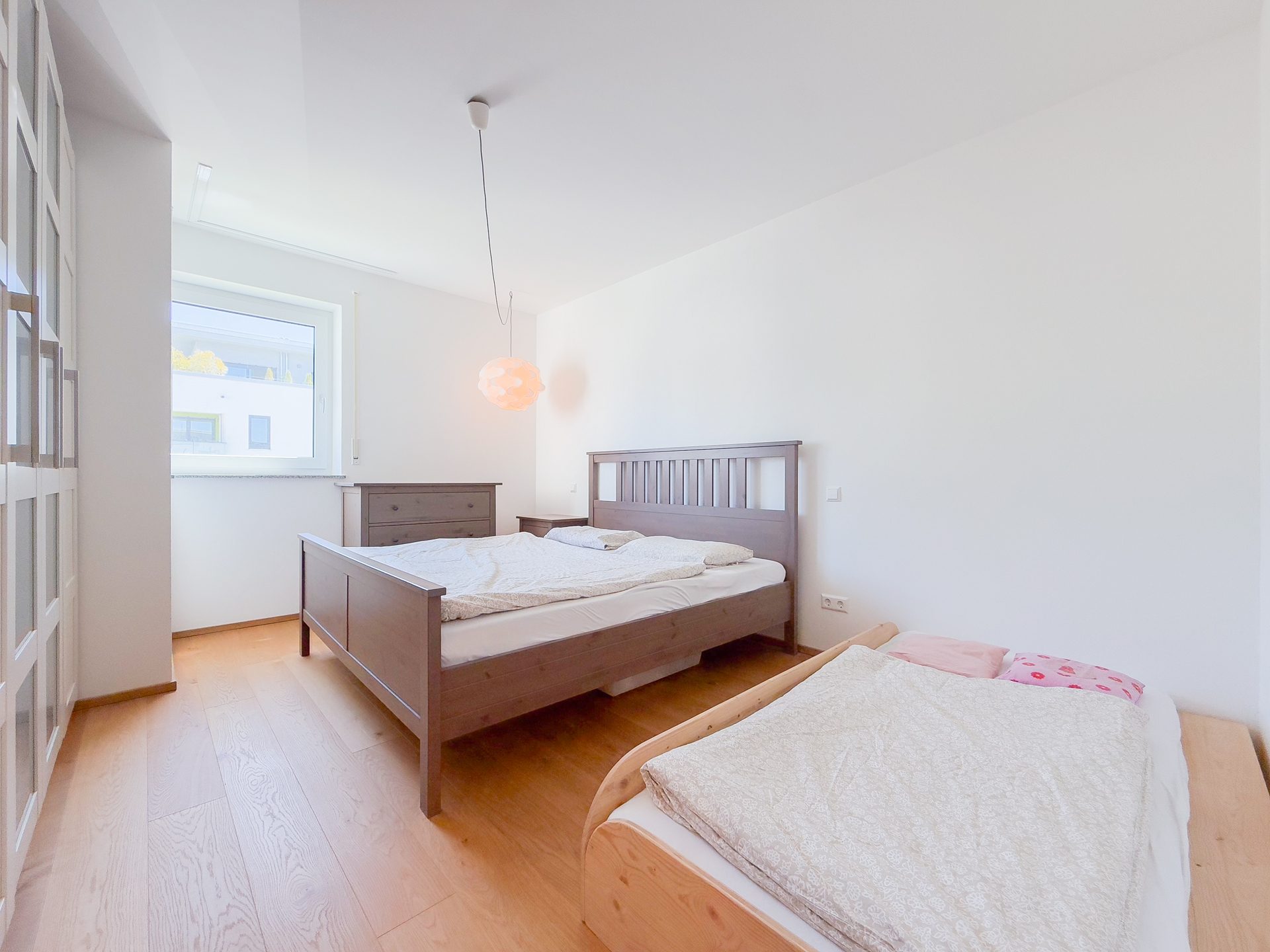 Immobilienangebot - Villingen-Schwenningen - Alle - Bestlage im Friedrichspark – großer Wohnbereich, Kaminofen, Tageslichtbad, Sonnenterrasse & KfW 55!