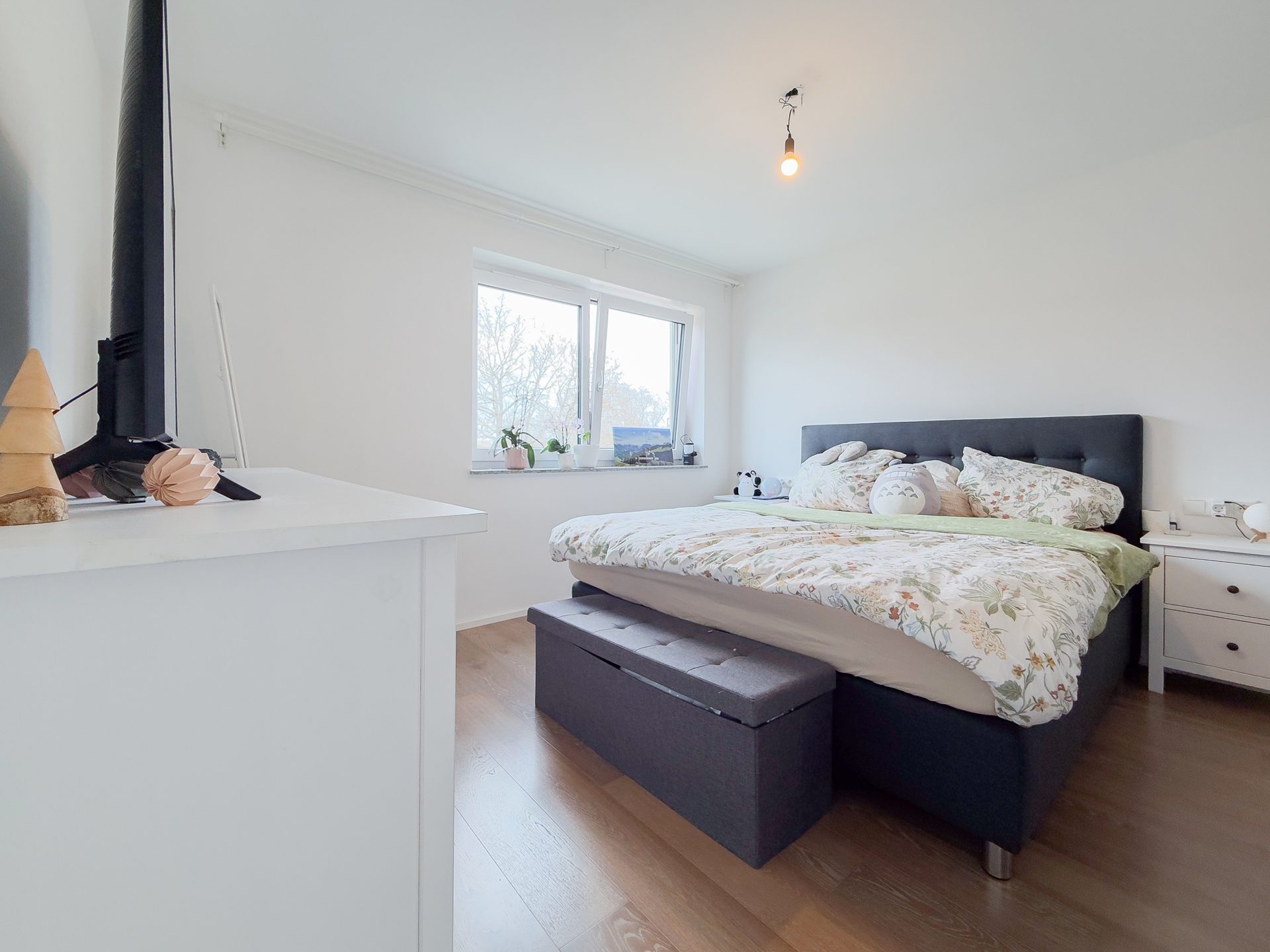 Immobilienangebot - Villingen-Schwenningen - Alle - Bevorzugte Lage im Friedrichspark: Großer SW-Balkon, 2 Tageslichtbäder, EBK., attraktiv vermietet!