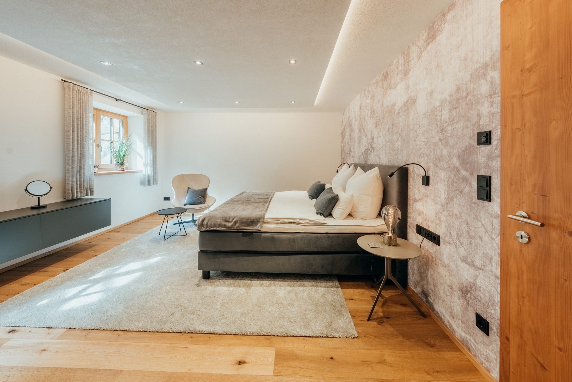 25 Gäste-Schlafbereich UG Immobilienangebot - Scheffau am Wilden Kaiser - Alle - Sie haben viel erreicht. Zeit anzukommen.
Chalet-Villa am Wilden Kaiser