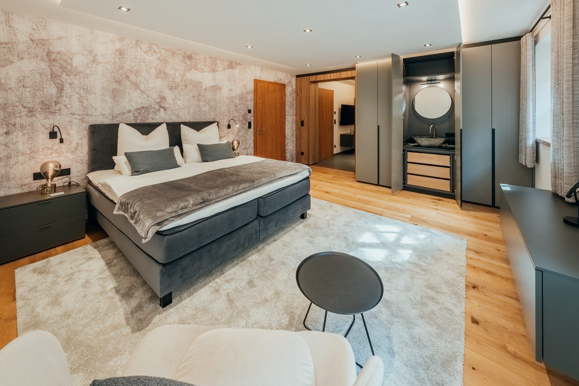 24 Gäste-Schlafbereich UG Immobilienangebot - Scheffau am Wilden Kaiser - Alle - Sie haben viel erreicht. Zeit anzukommen.
Chalet-Villa am Wilden Kaiser