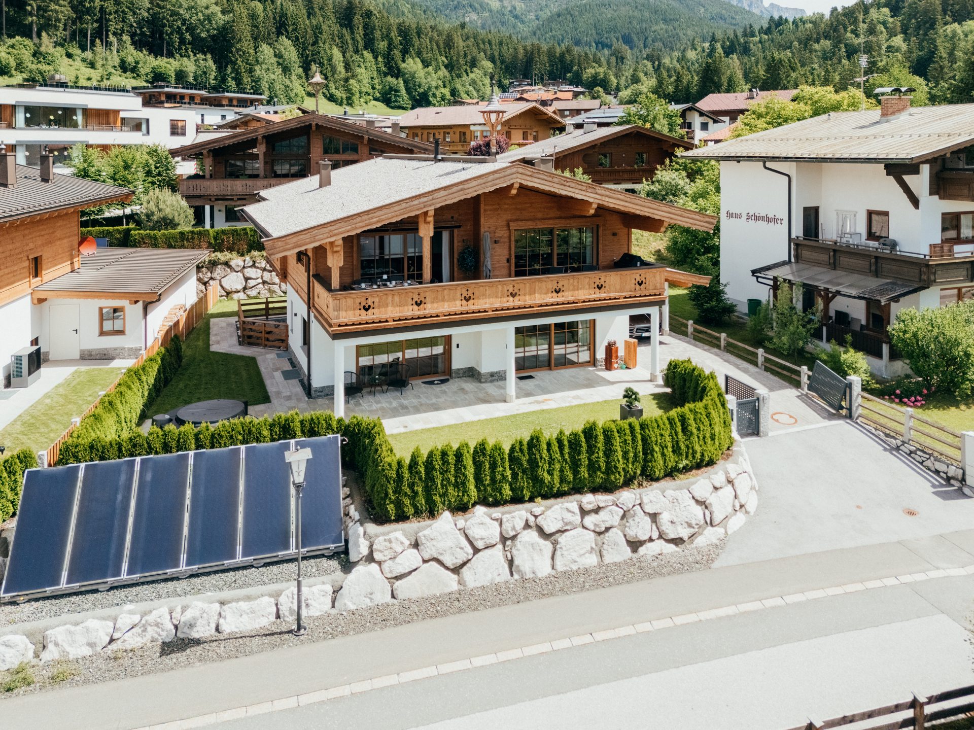 34 Außenansicht Immobilienangebot - Scheffau am Wilden Kaiser - Alle - Sie haben viel erreicht. Zeit anzukommen.
Chalet-Villa am Wilden Kaiser