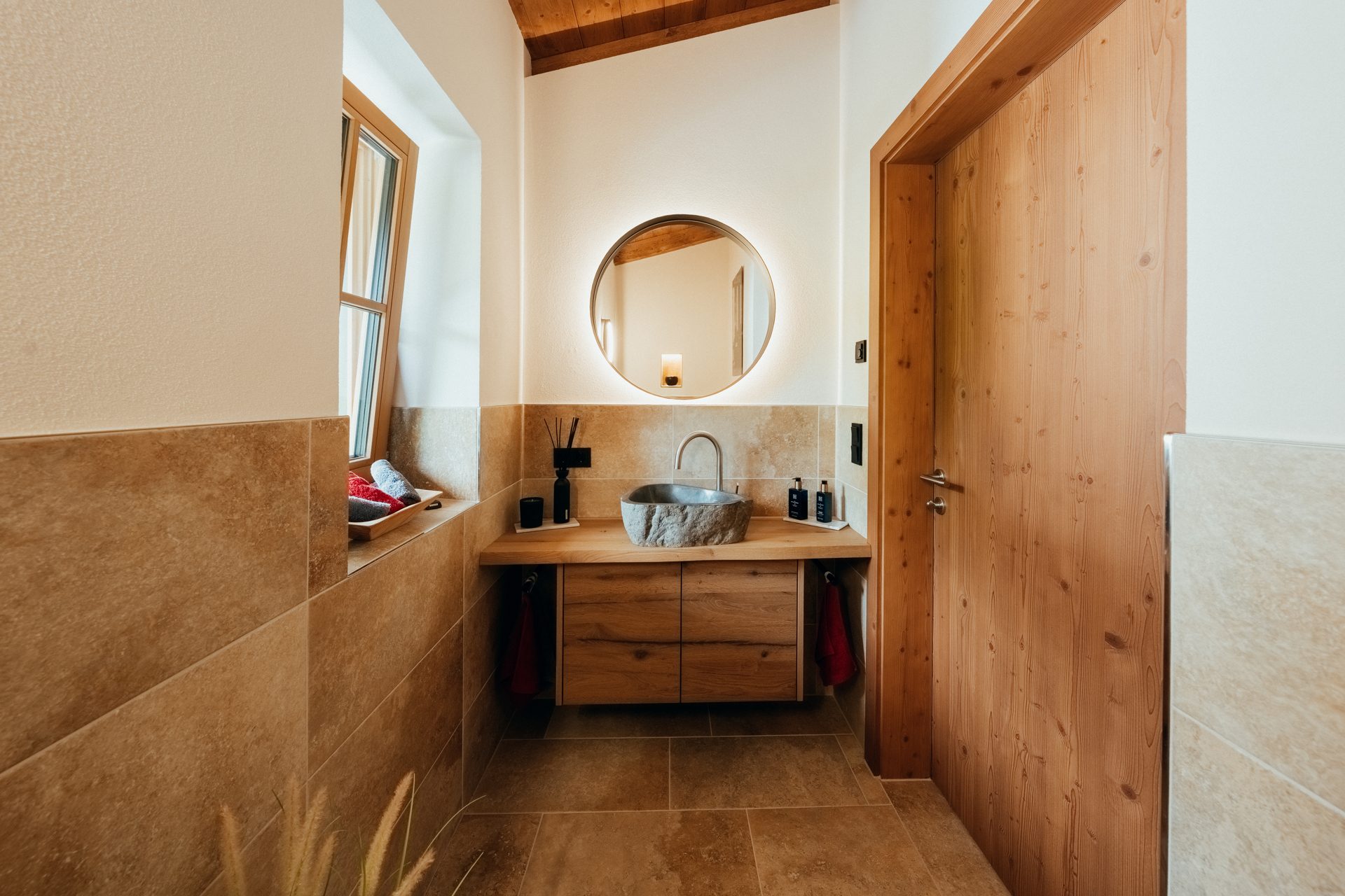 10_1 Gäste-WC EG Immobilienangebot - Scheffau am Wilden Kaiser - Alle - Sie haben viel erreicht. Zeit anzukommen.
Chalet-Villa am Wilden Kaiser