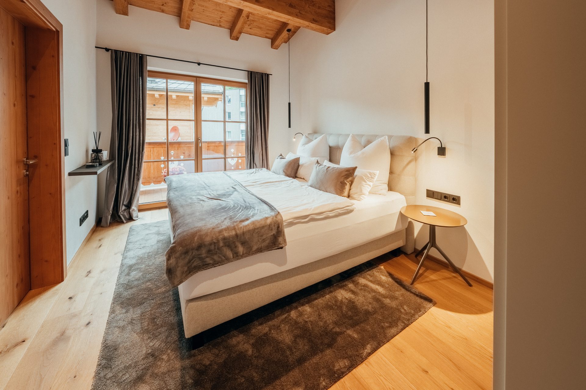 07 Gäste-Schlafbereich OG Immobilienangebot - Scheffau am Wilden Kaiser - Alle - Sie haben viel erreicht. Zeit anzukommen.
Chalet-Villa am Wilden Kaiser
