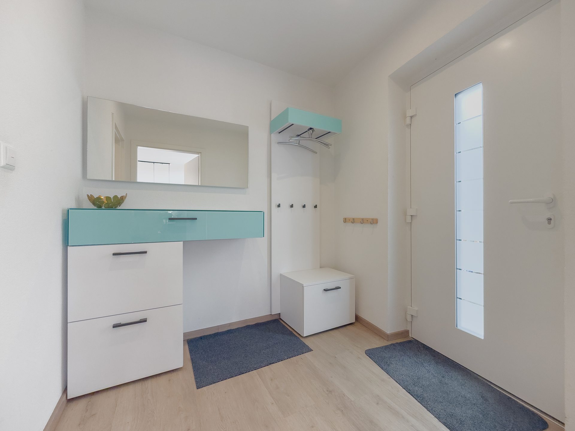 Immobilienangebot - Brigachtal / Klengen - Alle - Wohnen wie im eigenen Haus - Modernisierte Gartenwohnung mit Wohnkomfort