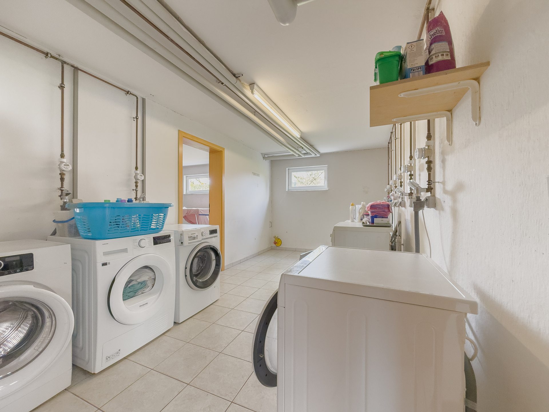 Immobilienangebot - Niedereschach - Alle - Wohnen auf zwei Ebenen:
4,5-Zimmer-Maisonettewohnung mit Balkon in gepflegter Wohnanlage