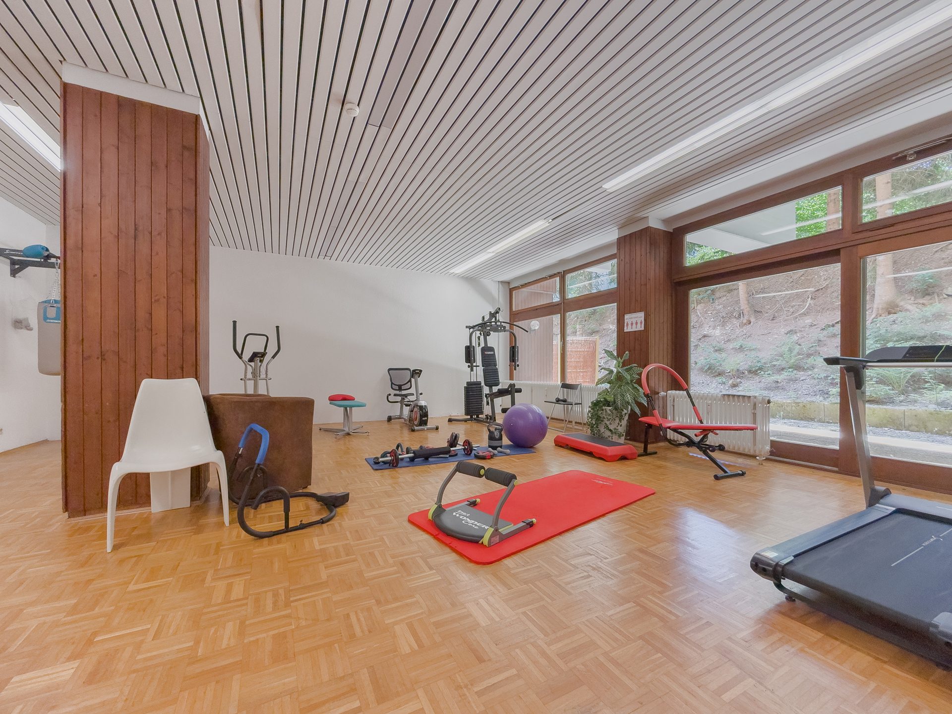 15 Fitnessraum Immobilienangebot - Schönwald im Schwarzwald - Alle - Komfort-Apartment mit Wellnessbereich