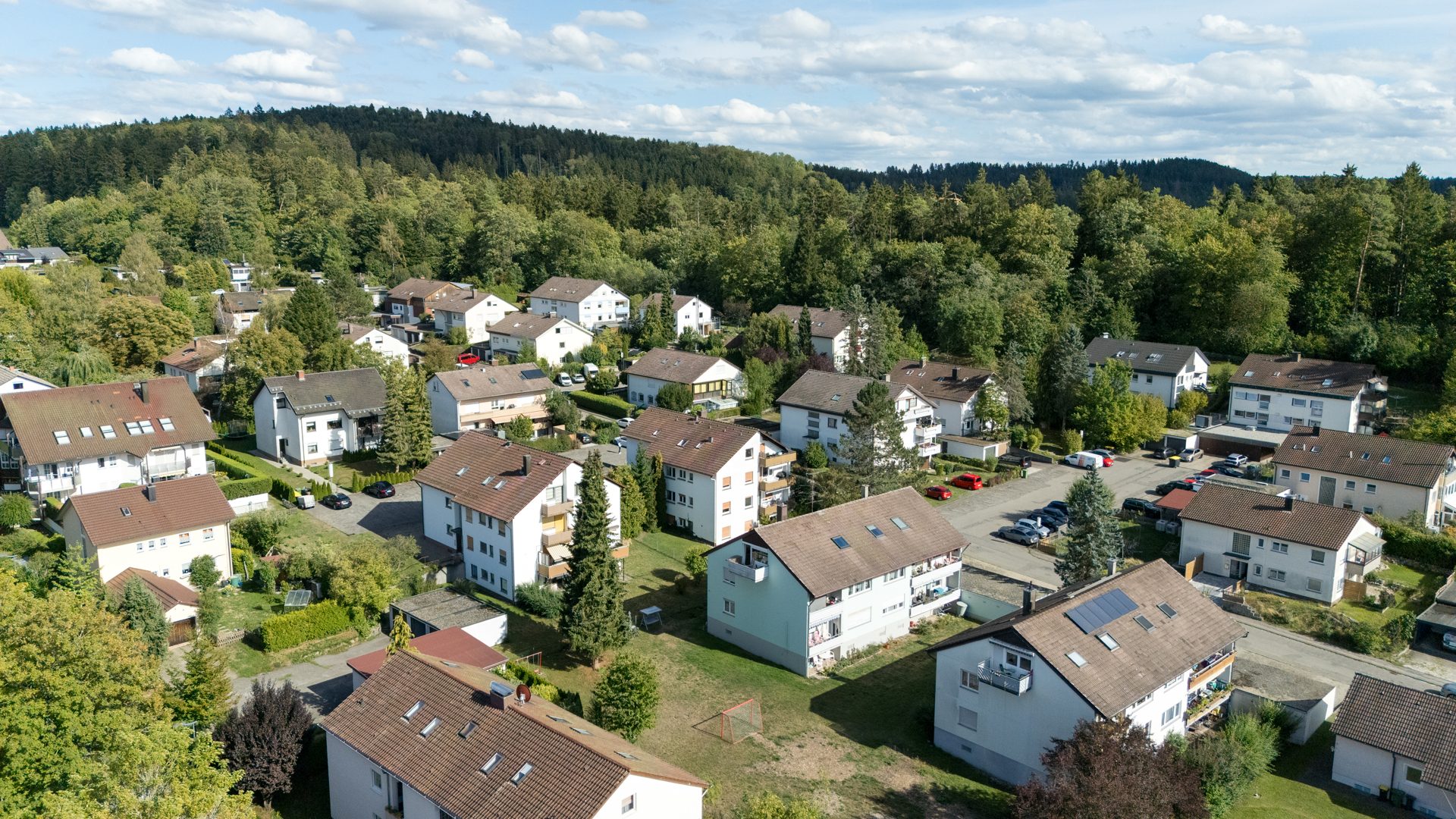 Immobilienangebot - Bad Dürrheim - Alle - Exklusiv modernisiert:
3,5-Zi.-Eigentumswohnung mit Westbalkon in Top-Lage von Bad Dürrheim