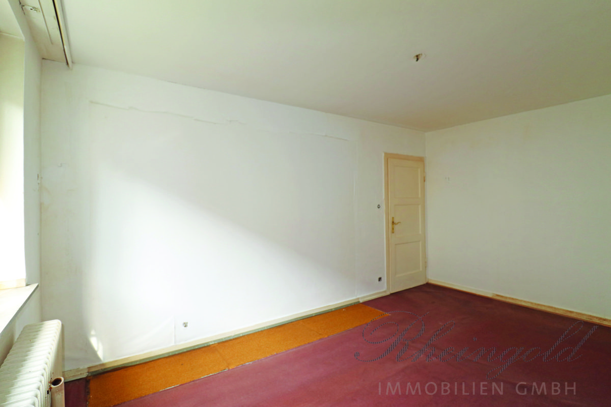 Immobilienangebot - Köln - Wohnungen - Der smarte Einstieg: Bezugsfreie Wohnung mit Balkon - WG-tauglich! Gestalten Sie ihr Investment!
