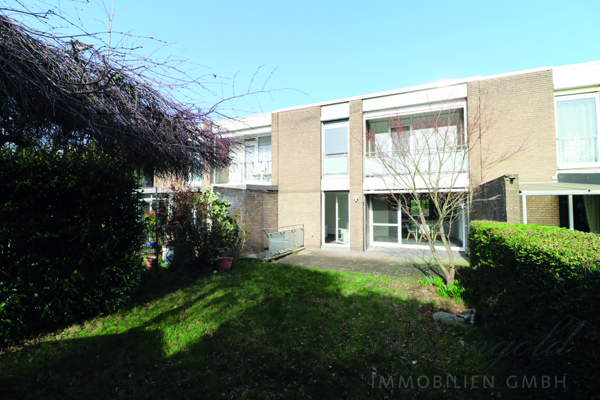 Immobilienangebot - Köln - Häuser - Offenes Wohnen, ruhige Lage, Garten, ...
Das perfekte Familienhaus: Einziehen statt modernisieren