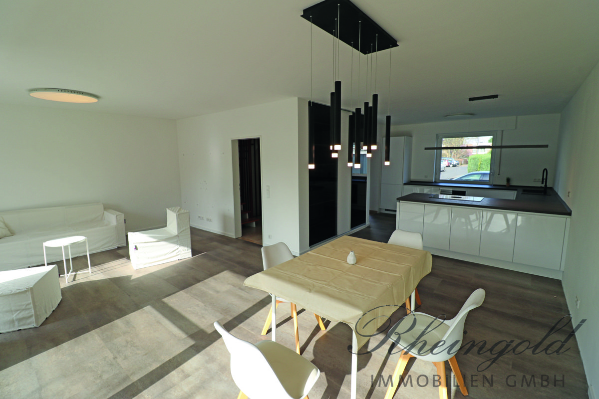 Immobilienangebot - Köln - Häuser - Offenes Wohnen, ruhige Lage, Garten, ...
Das perfekte Familienhaus: Einziehen statt modernisieren