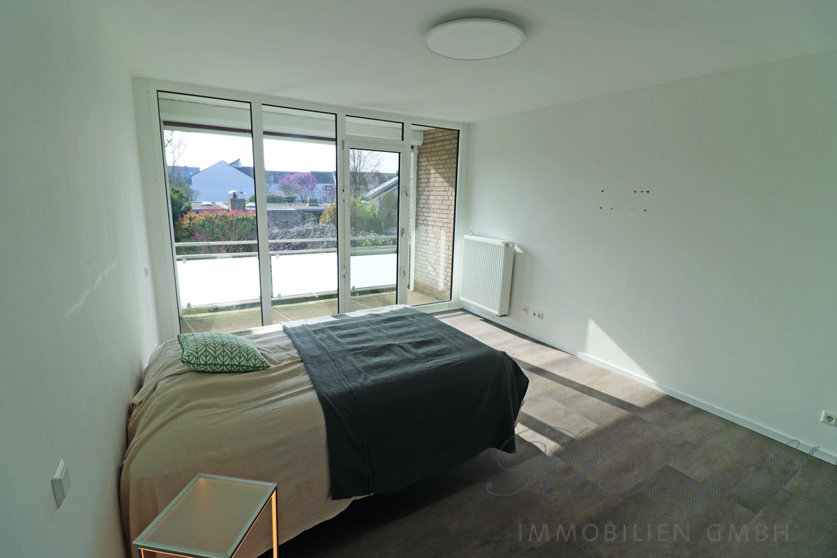 Immobilienangebot - Köln - Häuser - Offenes Wohnen, ruhige Lage, Garten, ...
Das perfekte Familienhaus: Einziehen statt modernisieren