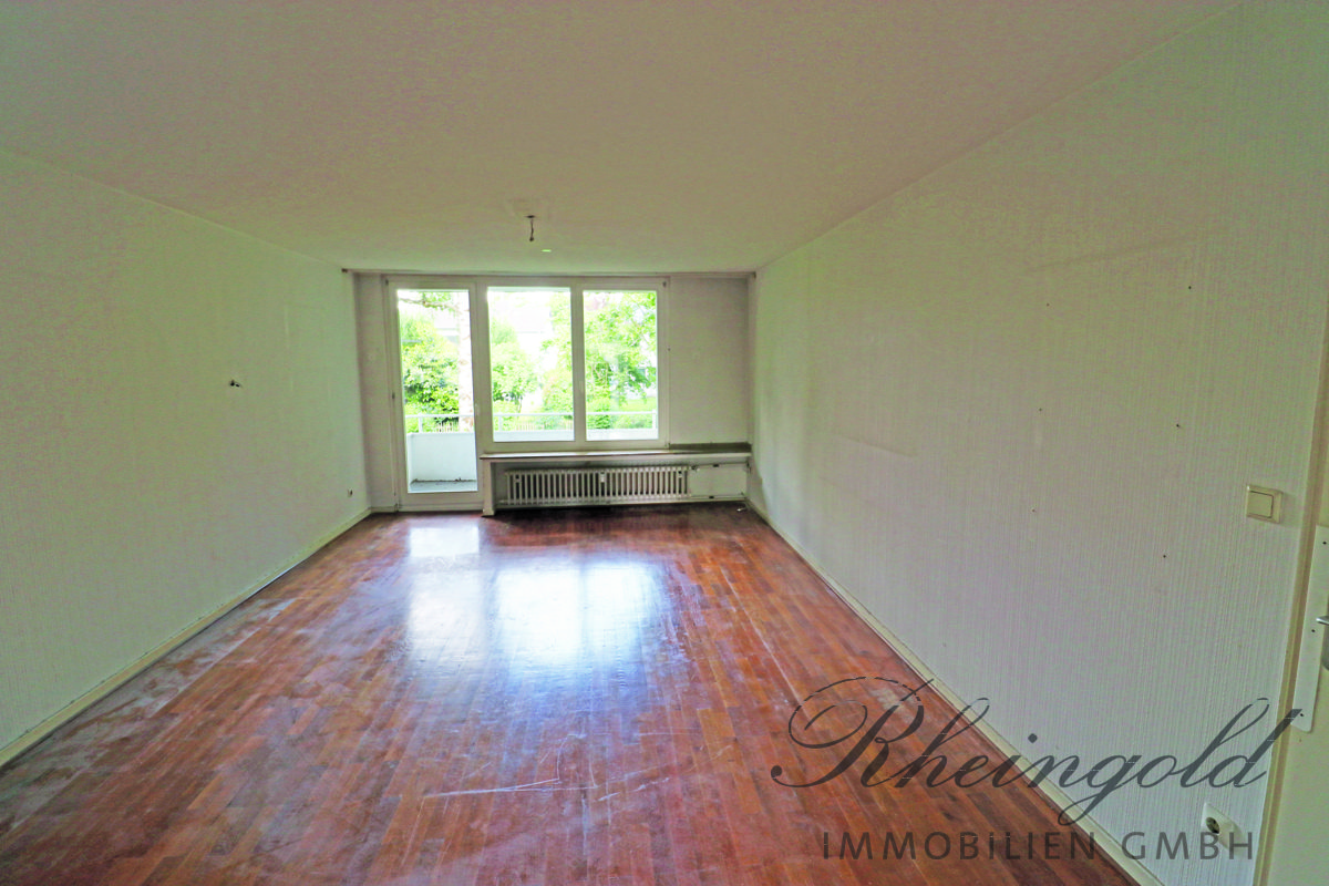Immobilienangebot - Bonn - Wohnungen - Gut geschnittene 4-Zimmer-Wohnung mit modernisiertem Bad:
mit 2 Balkone , Ruhig und gut angebunden