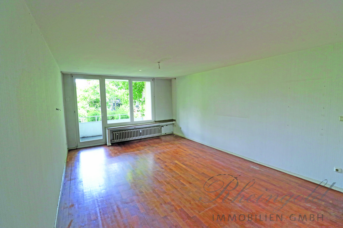 Immobilienangebot - Bonn - Wohnungen - Gut geschnittene 4-Zimmer-Wohnung mit modernisiertem Bad:
mit 2 Balkone , Ruhig und gut angebunden