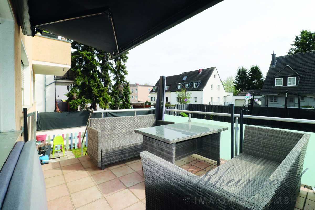 Immobilienangebot - Köln - Häuser - Ihr Investment mit Perspektive!
Mehrfamilienhaus mit 5 Eigentumswohnungen
im Kölner Westen.