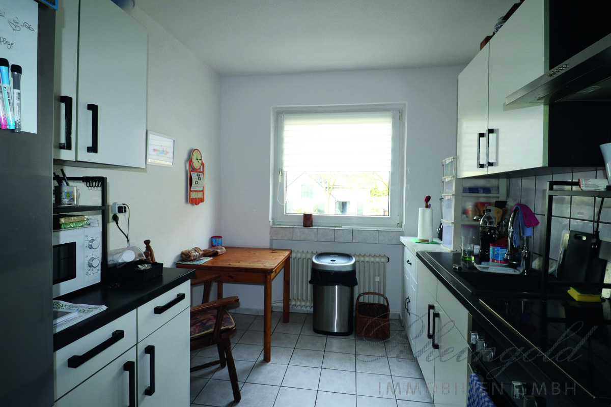 Immobilienangebot - Köln - Häuser - Ihr Investment mit Perspektive!
Mehrfamilienhaus mit 5 Eigentumswohnungen
im Kölner Westen.