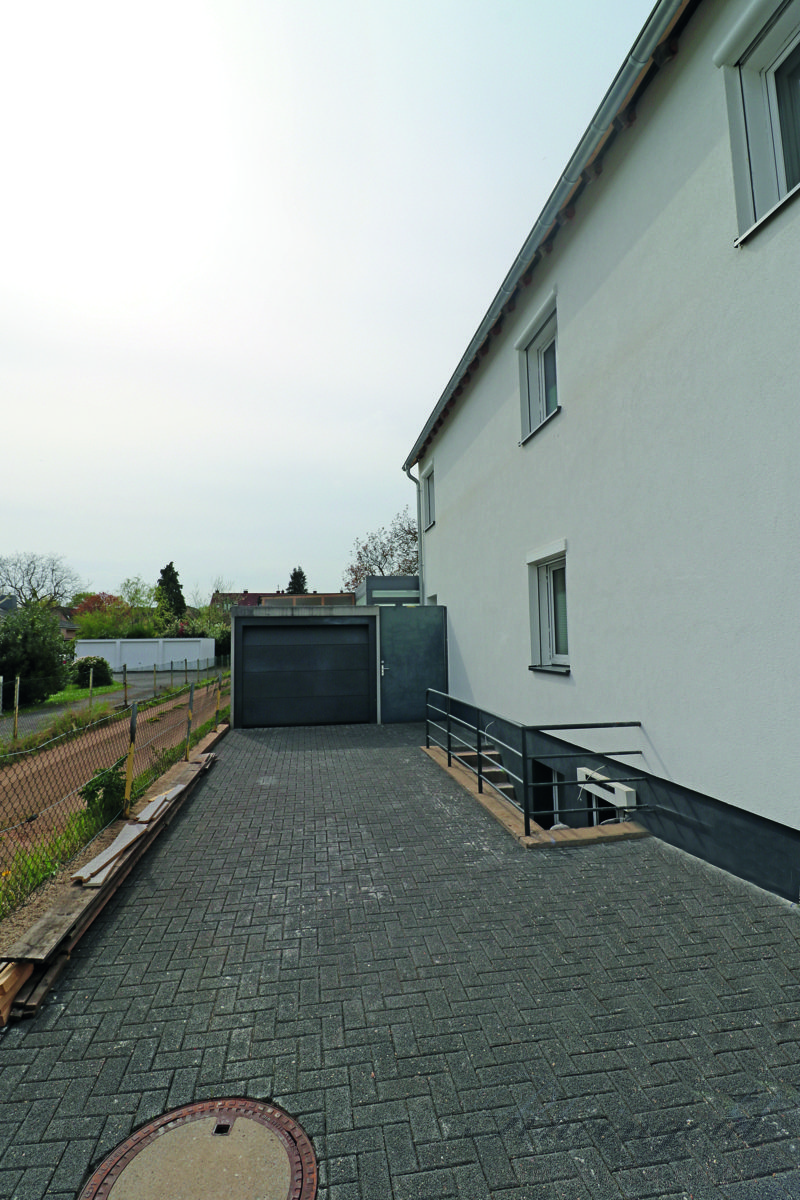 Immobilienangebot - Köln / Holweide - Wohnungen - Altersgerechtes wohnen! Zukunftsfähig & Flexibel.
Das Leben genießen: Mit Pool, Sauna und Garage.