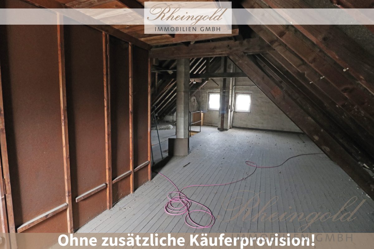 Immobilienangebot - Köln / Holweide - Wohnungen - Träume umsetzen - Rohdachboden zum Ausbau!
Bestehende Planung vorhanden. Gestalten Sie Ihre Zukunft!