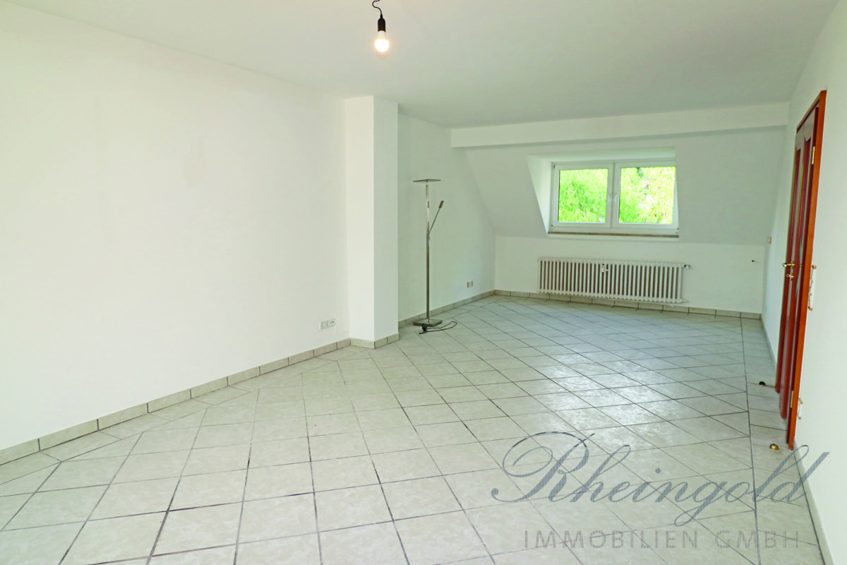Immobilienangebot - Köln - Wohnungen - Griechenmarktviertel: Urbanes Wohnen im Dachgeschoss mit Loggia – keine Nachbarn über Ihnen!
