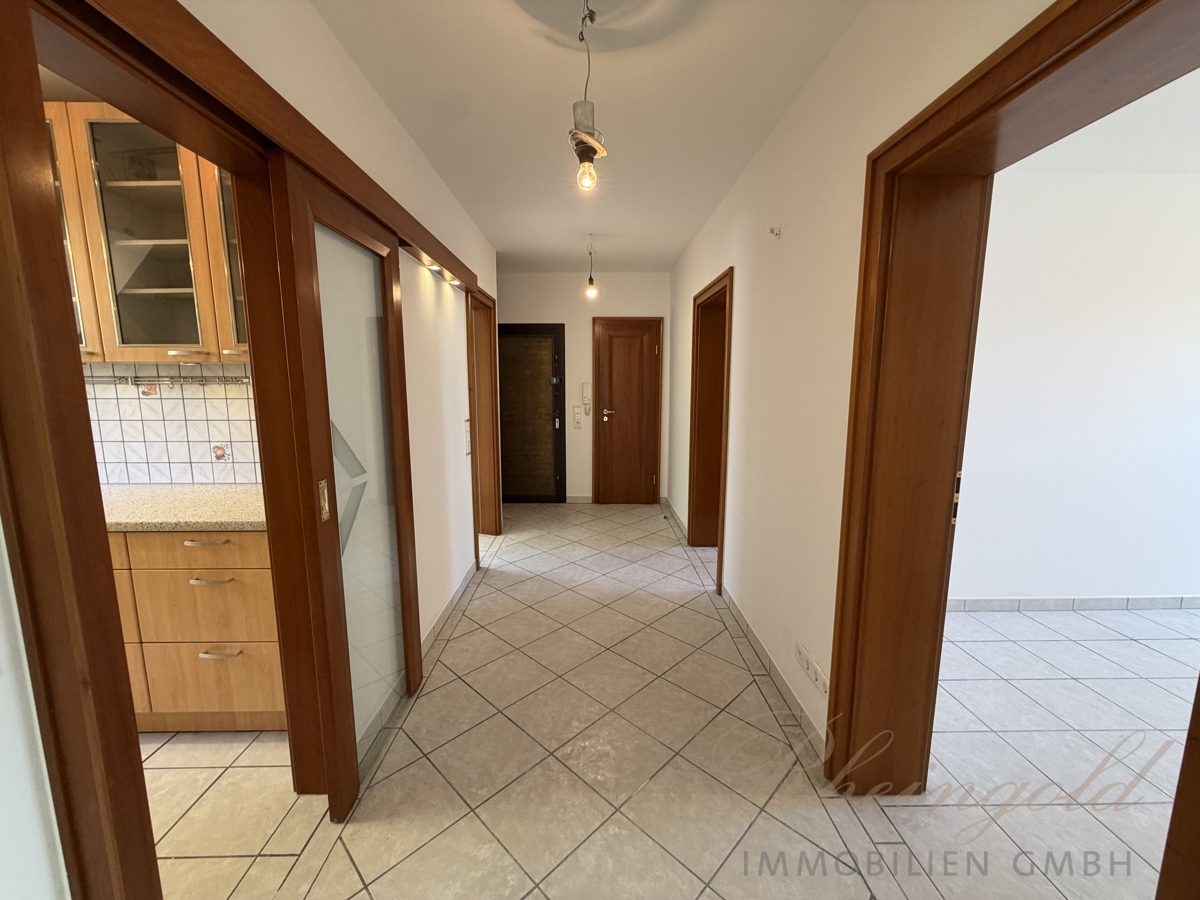 Immobilienangebot - Köln - Wohnungen - Griechenmarktviertel: Urbanes Wohnen im Dachgeschoss mit Loggia – keine Nachbarn über Ihnen!