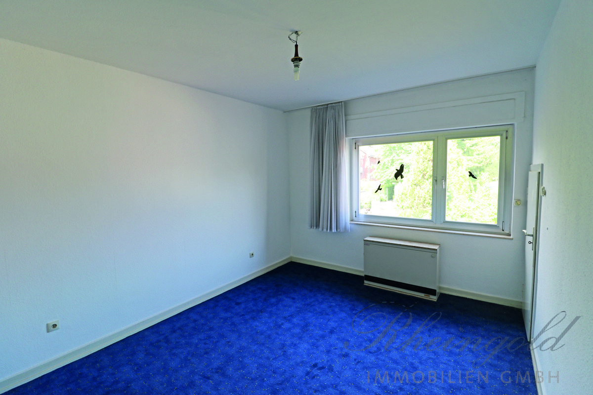 Immobilienangebot - Hürth - Häuser - Ein Haus, viele Möglichkeiten & Potenziale
MFH mit 3 ETW, Generationenwohnen, Eigennutzung, Invest.
