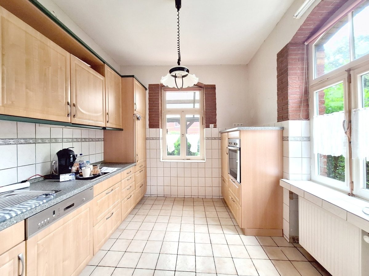 Immobilienangebot - Köln - Häuser - Doppelhaushälfte in Köln: Historischer Charme mit Potenzial