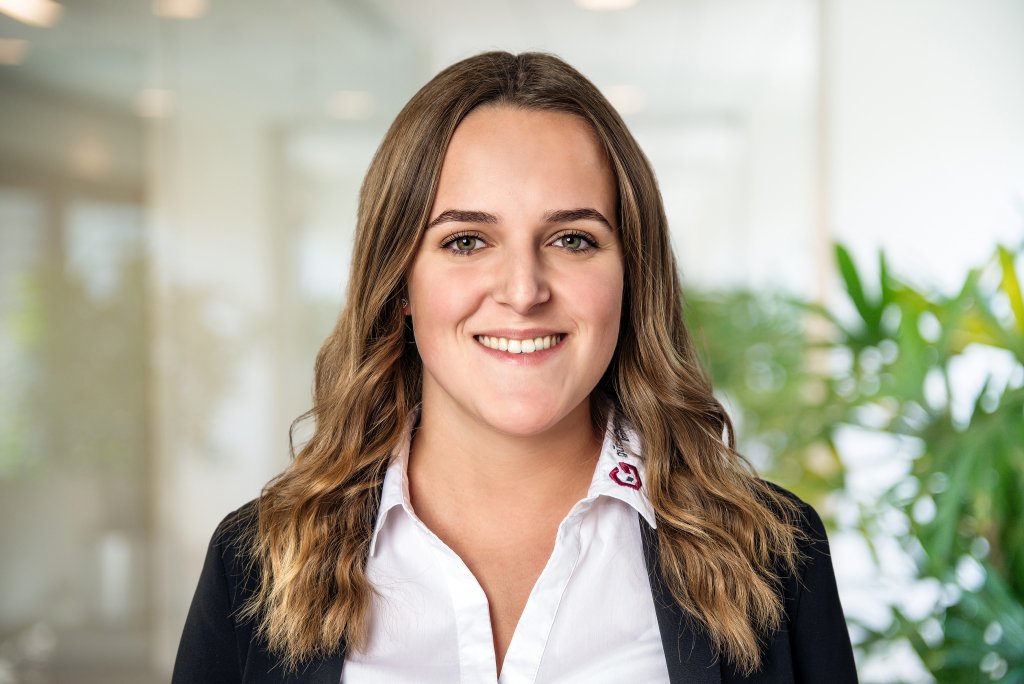 Lucy marie Pyringer - Gütelhöfer Immobilien