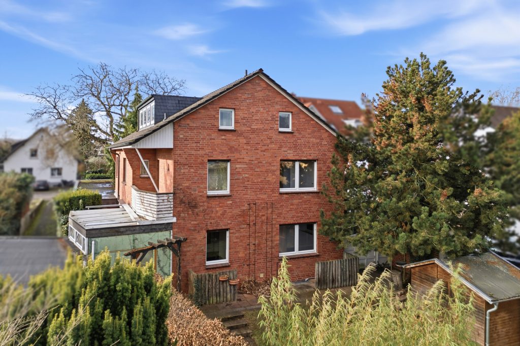 Gütelhöfer Immobilien - Immobilienangebot - Meckenheim - Alle - Multifunktionales Ein- oder Mehrfamilienhaus mit ehemaliger Praxis und viel Potenzial in Top-Lage