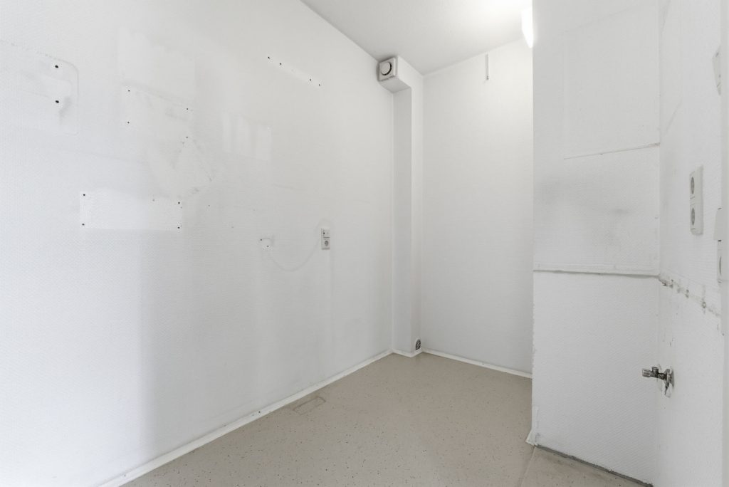 Gütelhöfer Immobilien - Immobilienangebot - Meckenheim - Alle - Multifunktionales Ein- oder Mehrfamilienhaus mit ehemaliger Praxis und viel Potenzial in Top-Lage
